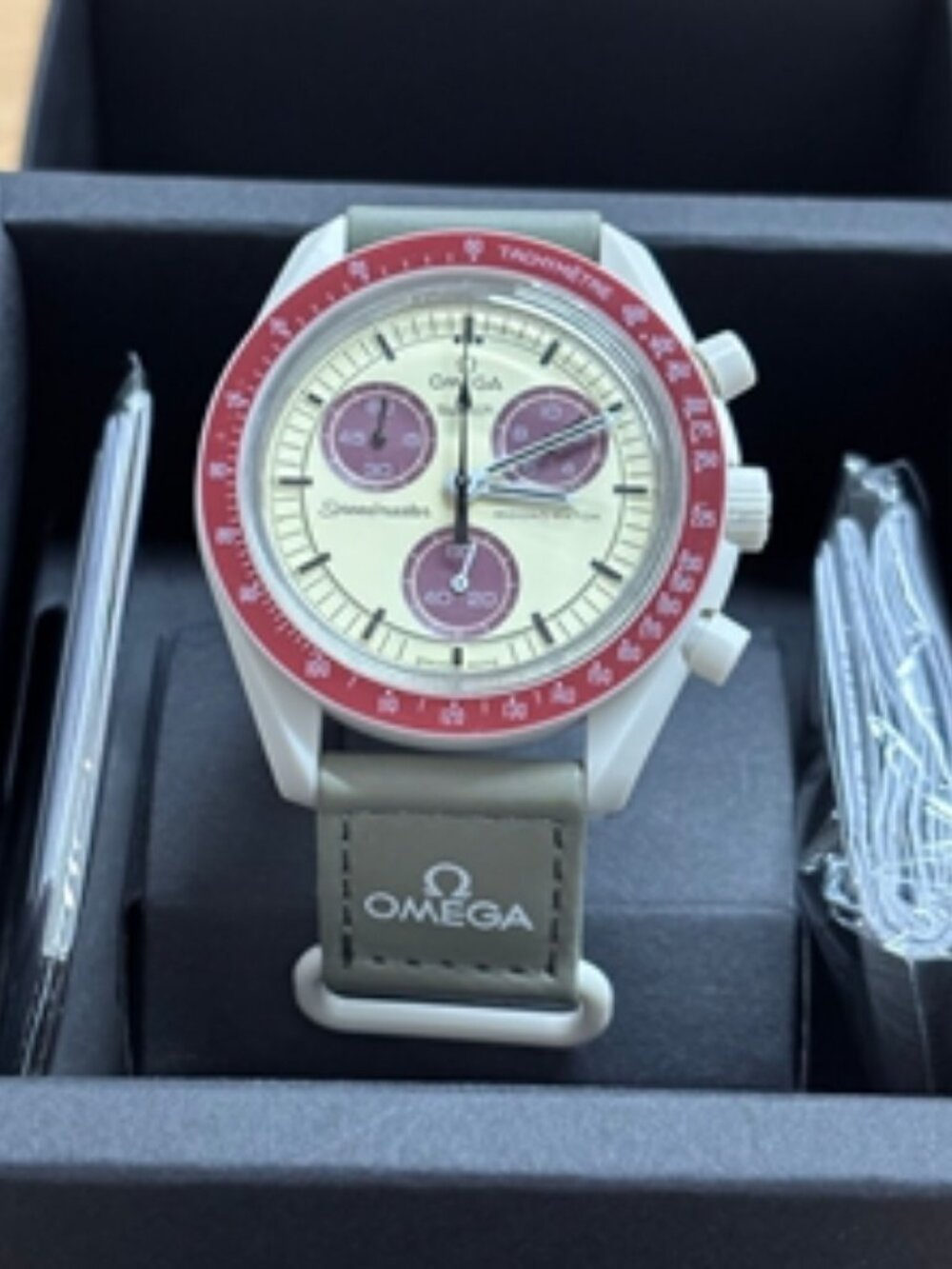 Omega Speedmaster Chronograph Watch - Cream Dial with Red Accents
